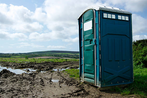 Best VIP or Luxury Restroom Trailers  in San Augustine, TX